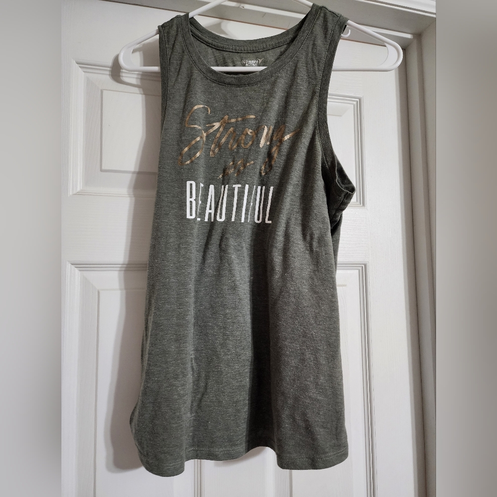 Gray Sleeveless Graphic Tank Top